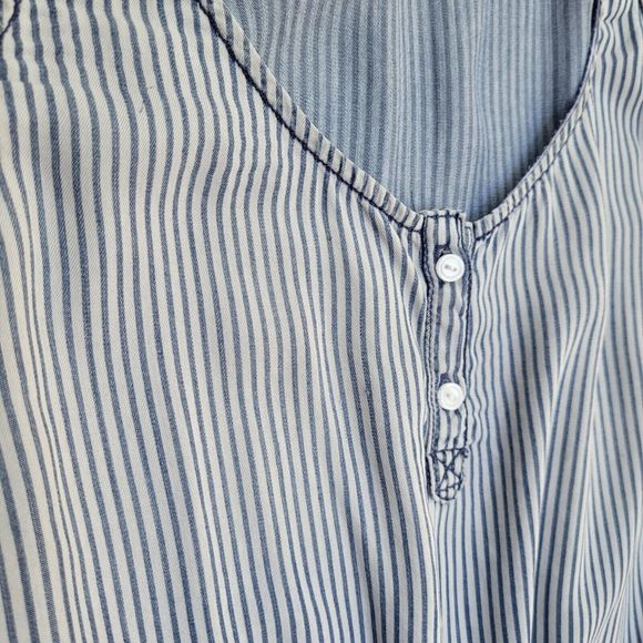 Sneak Peak Tencel Denim Light Weight Chambray Striped Sleeveless Romper S - Picture 5 of 8